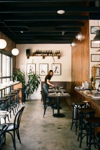 Late Air dining room