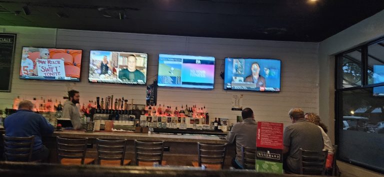 Woodward Tavern