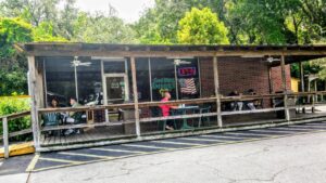 Alvin Ord's Sandwich Shop from outside