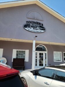 Bluffton Seafood House from outside