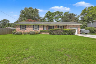 1405 Pooshee Drive, Charleston SC 29407