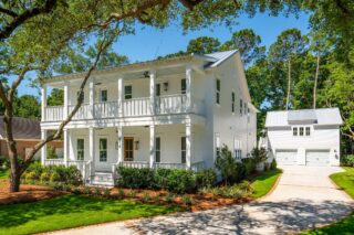 914 Lakeview Drive, Mount Pleasant SC 29464