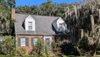 525 Pelzer Drive, Mount Pleasant SC 29464