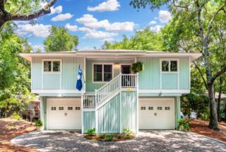 42 Twin Oaks Lane, Isle of Palms SC 29451