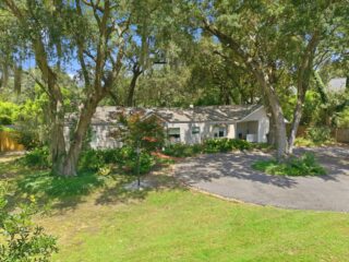 544 Fort Johnson Road, Charleston SC 29412