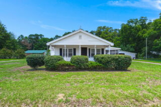 352 Deep Woods Road, Saint George SC 29477