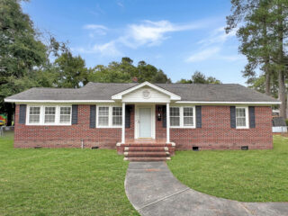 202 Johnston Street, Saint George SC 29477