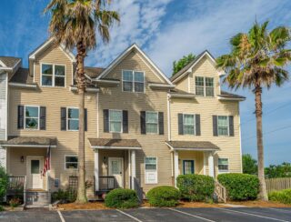 4991 Lake Palmetto Lane, North Charleston SC 29418