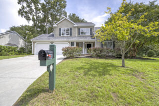 3313 Heathland Way, Mount Pleasant SC 29466