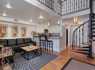 377 King Street Unit 203, Charleston SC 29401