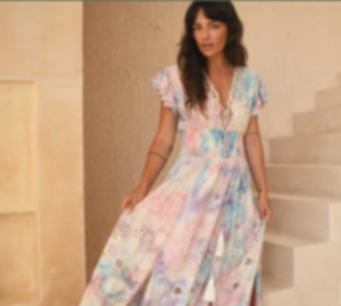 Syd Nichole Fashion and Flowers