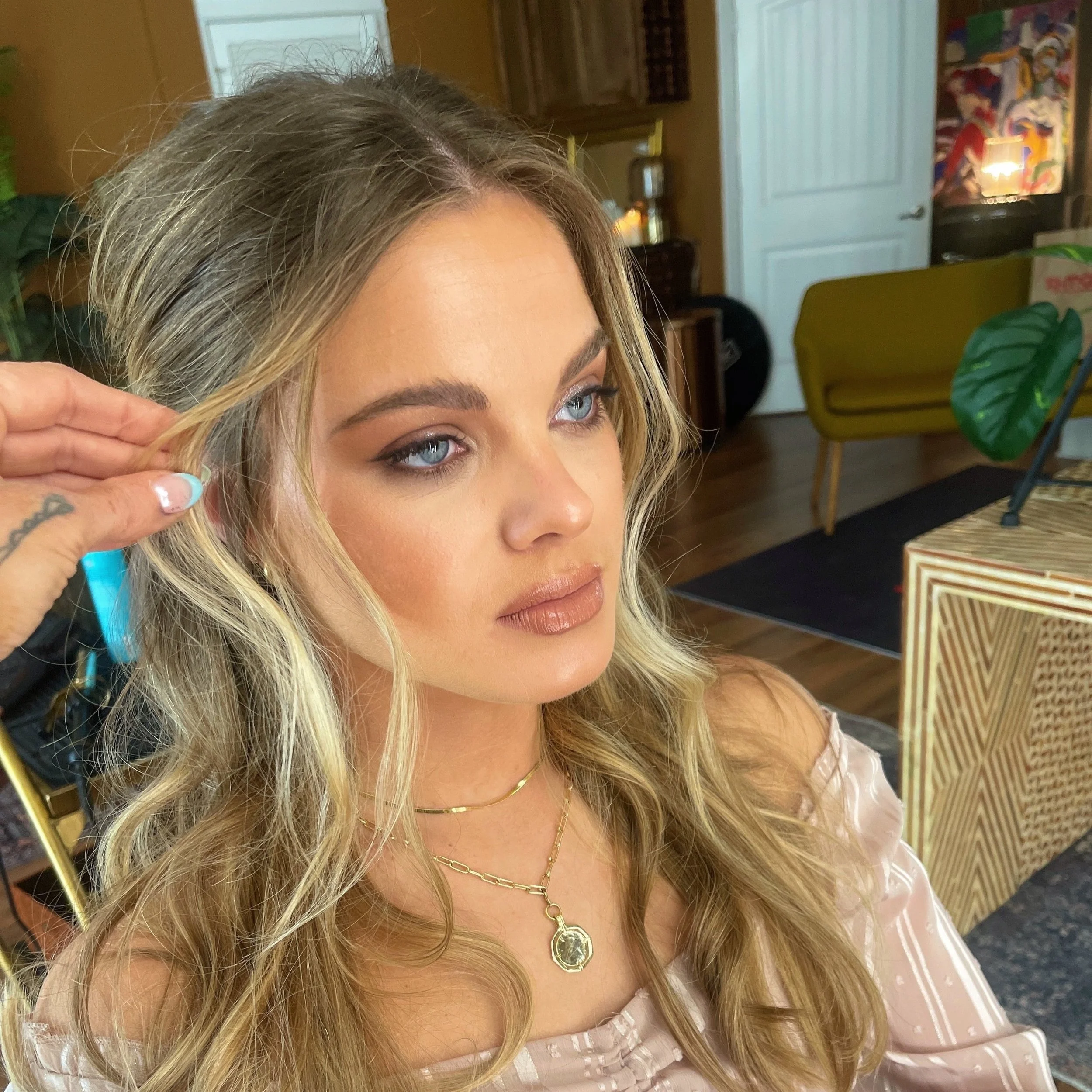 FOXY SALON — work sample 2