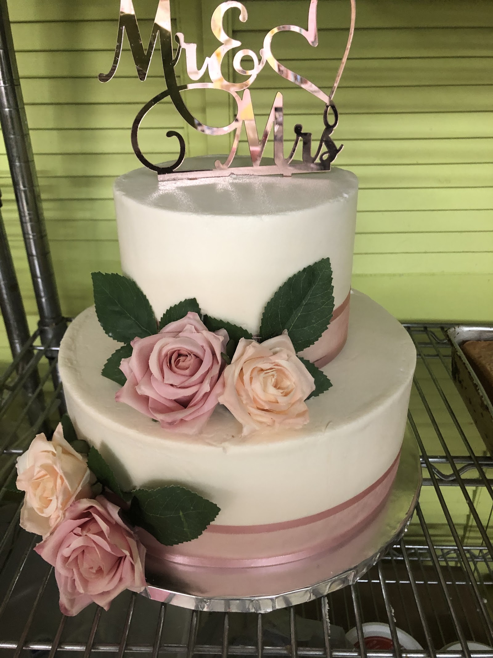 Ms Polly’s Cake Giants — work sample 3