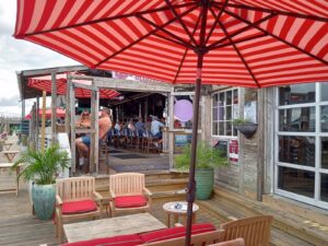 Red's Ice House from outside