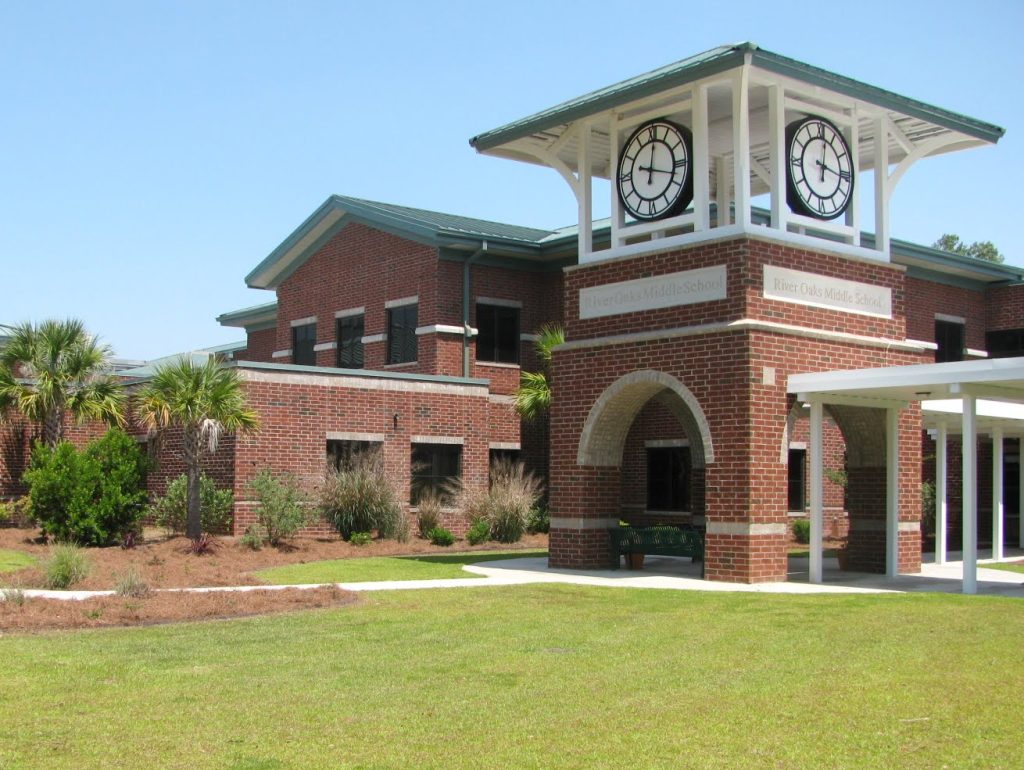 River Oaks Middle School