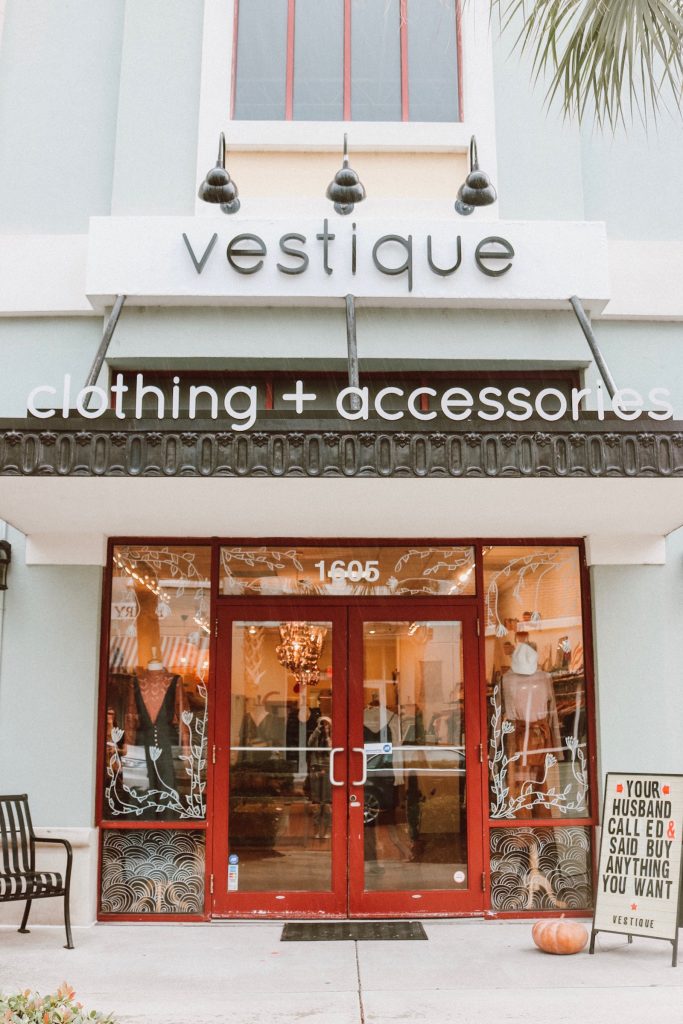 Vestique