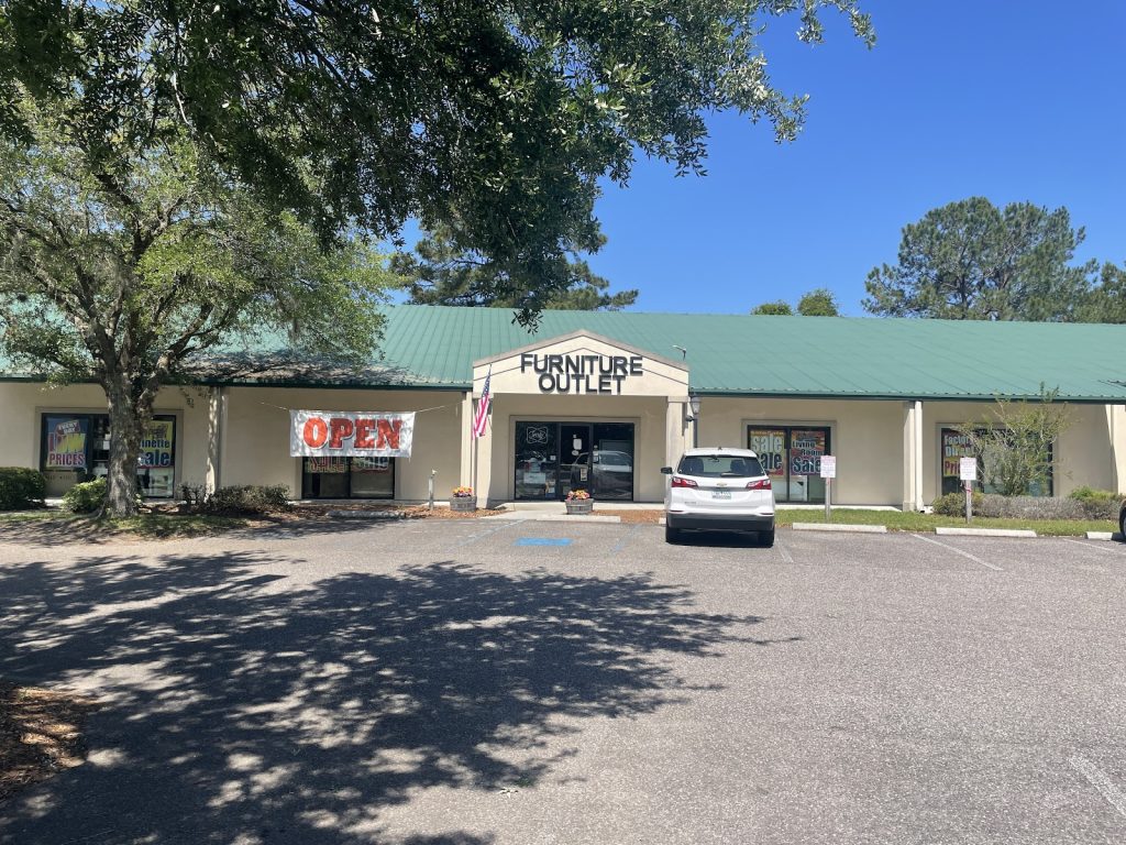 Furniture Outlet