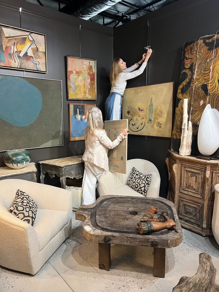 Wynsum Antiques & Interiors Mt. Pleasant